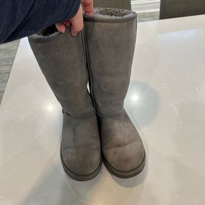 UGG classic tall grey boots size 8